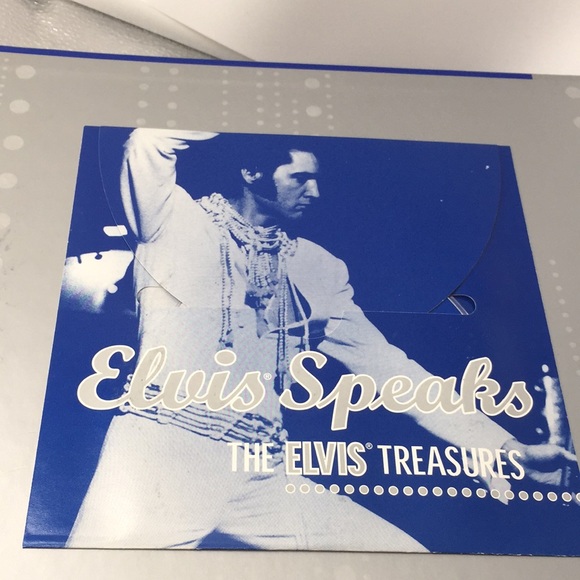 Elvis Treasures by Robert Gordon First Edition Hardcover with Sleeve - Picture 7 of 16